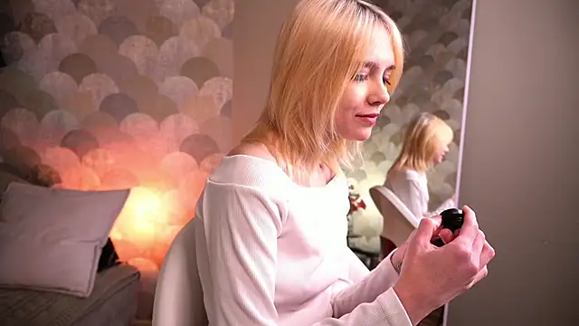 wow angel online show from February 20, 5:48 am