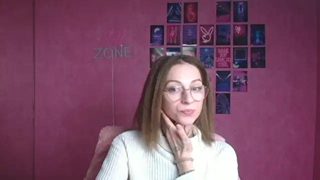 Esmi Winter online show from February 13, 7:26 am