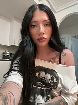 Karmenlovex online show from May 5, 6:05 pm