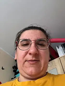 dana92vat online show from March 11, 10:21 am