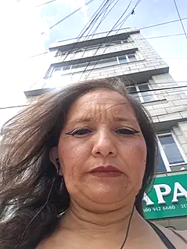 Alexamontiel  online show from May 1, 6:34 pm
