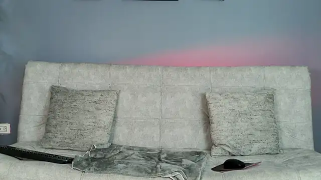 ninna cam online show from March 7, 6:05 pm