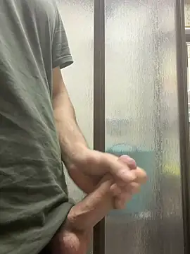 buyukyarak31 online show from March 13, 3:29 pm