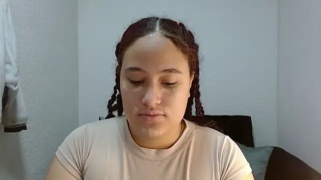 leilanewgirl online show from February 12, 12:22 pm