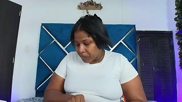 AlexaRousse4u online show from June 6, 10:25 pm