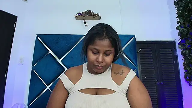 AlexaRousse4u online show from June 18, 11:42 pm