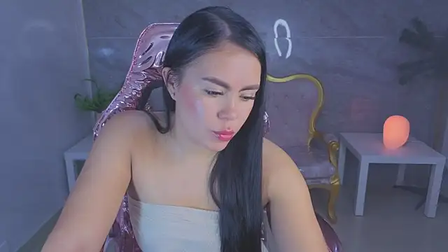 nati06 s online show from February 24, 12:47 pm