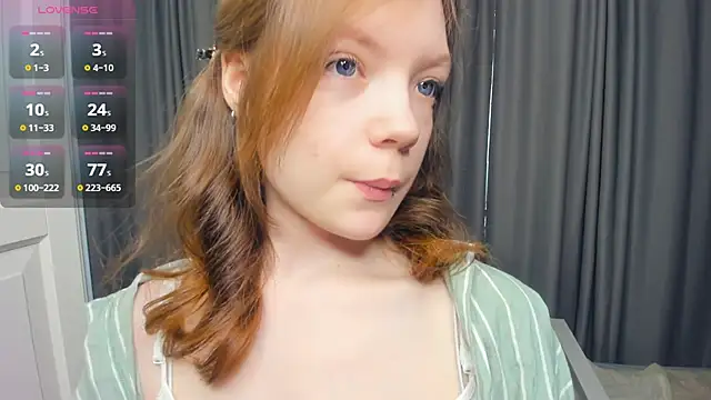 LavenderMitten online show from June 15, 5:42 am