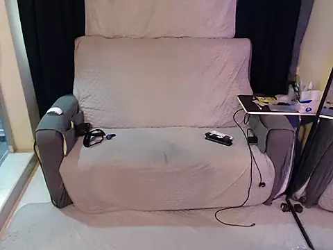 RubberGummi online show from July 14, 12:24 am
