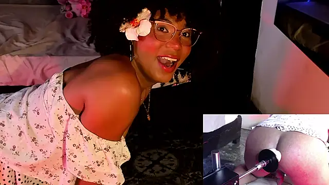 Snapshot of CataleyaMoon_ chatting on July 17, 6:57 pm CataleyaMoon online show from July 17, 6:57 pm