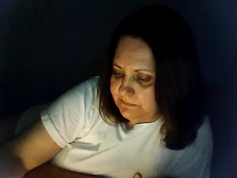 Snapshot of LockyCharm111 chatting on June 30, 6:42 pm LockyCharm111 online show from June 30, 6:42 pm