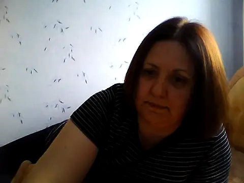 Snapshot of LockyCharm111 chatting on July 23, 12:25 pm LockyCharm111 online show from July 23, 12:25 pm