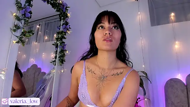 Nahialov online show from February 18, 1:56 am