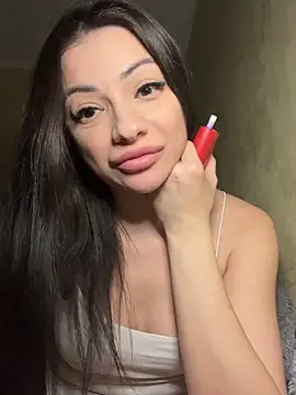 Layana Ro online show from February 21, 5:08 am