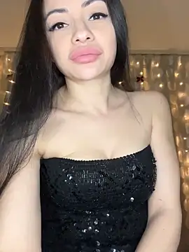 Layana Ro online show from March 7, 9:56 pm