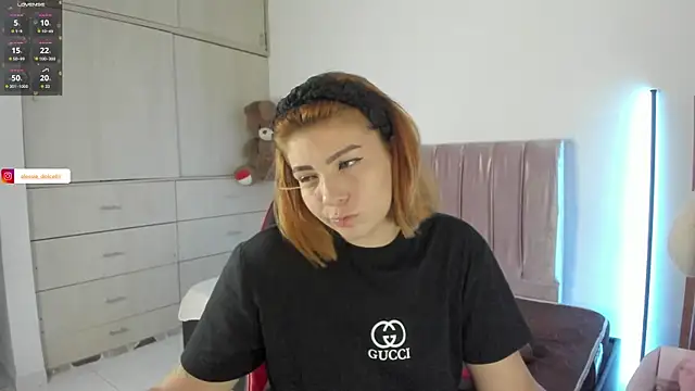 alessia dolce online show from June 6, 2:38 am