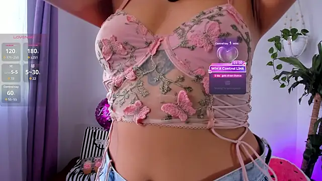 sara-jules online show from July 10, 4:20 pm