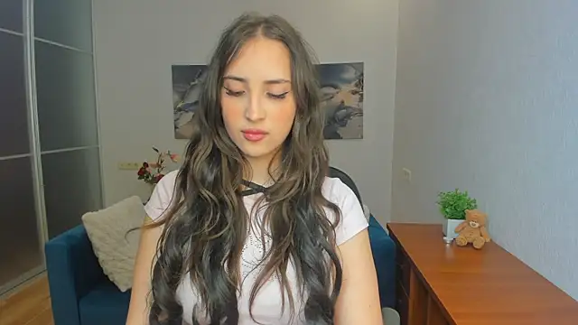 Effy Royse online show from July 12, 5:59 pm