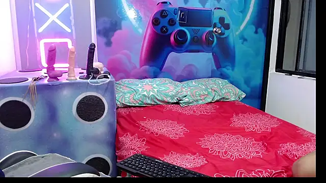 Snapshot of valery_slim18 chatting on March 27, 2:39 am valery slim18 online show from March 27, 2:39 am