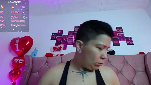 Snapshot of nat_evans8 chatting on May 28, 2:42 am nat evans8 online show from May 28, 2:42 am