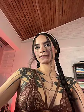 cristal roberts online show from July 1, 12:23 am