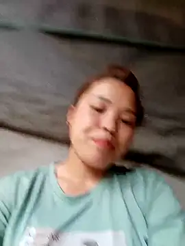 Legendary-12nice online show from March 3, 7:47 am