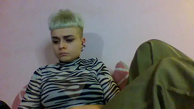 AlisaDear257 online show from March 12, 8:26 pm