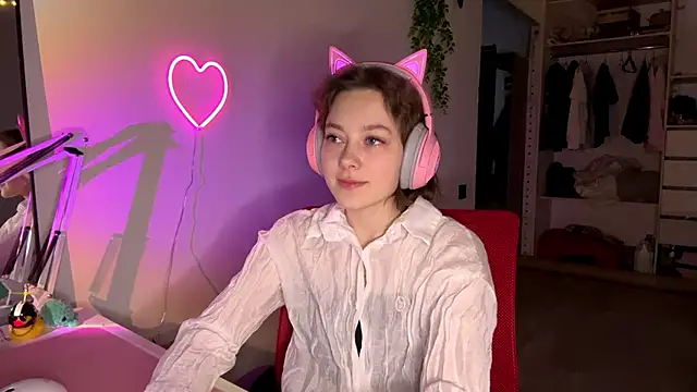 SlunkRear online show from February 15, 10:06 pm