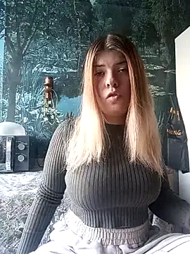 EvaTallor online show from March 23, 2:10 pm