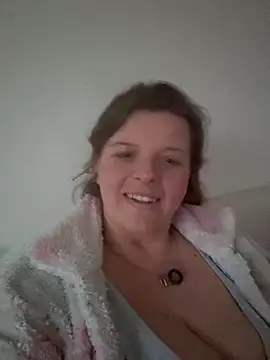 Laura-Loveyou online show from March 13, 5:08 pm