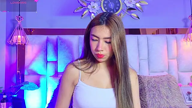 Snapshot of ValeryGomezz chatting on July 1, 2:51 pm ValeryGomezz online show from July 1, 2:51 pm