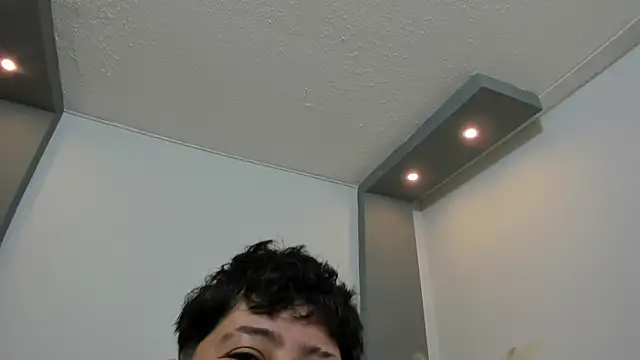 Snapshot of Gaia_n_Nix chatting on May 26, 4:08 am Gaia n Nix online show from May 26, 4:08 am