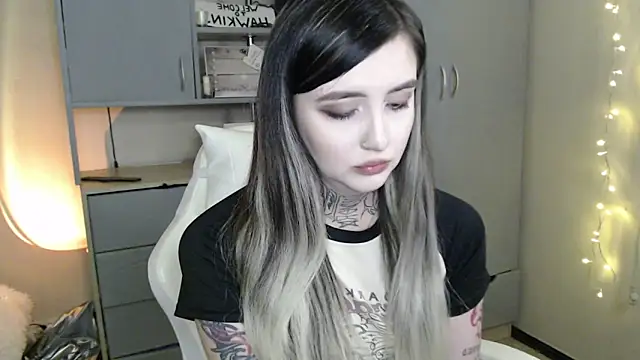 Rin Tozier online show from February 22, 12:45 am