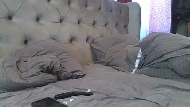 Shailadiess online show from April 29, 4:49 am