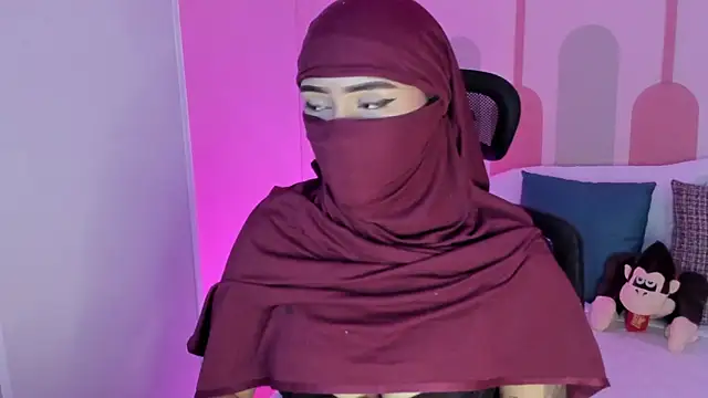 Aisha Haddad online show from February 11, 3:50 pm