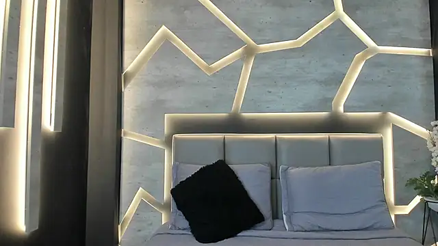 SinLickerr online show from February 20, 8:09 pm