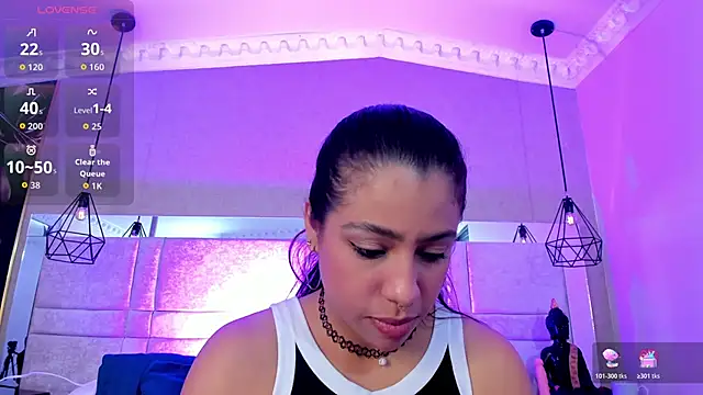CloheBell online show from April 28, 2:21 am