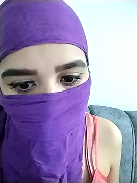 sarah Dau online show from March 12, 5:13 am