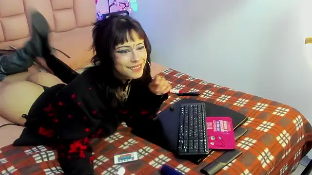 emma cg online show from February 28, 6:31 pm