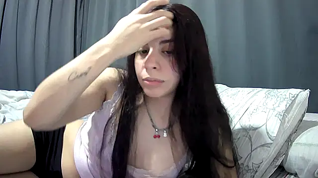 violetazein7 online show from May 27, 12:18 am
