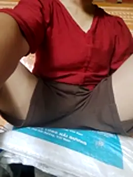 molly-xx online show from June 7, 9:24 am