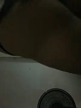 ayla0881 online show from March 16, 5:44 am