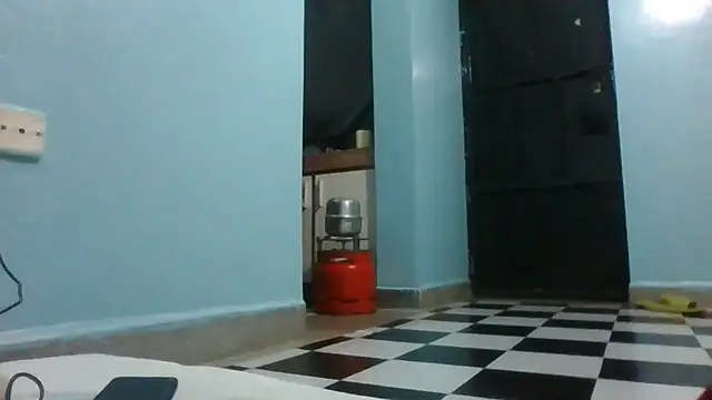 Cozybear online show from June 30, 7:48 pm