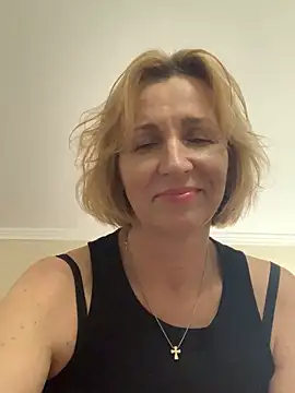 VeltaMur975 online show from March 18, 8:45 pm