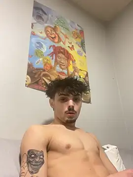 benriskey12 online show from February 27, 8:47 am