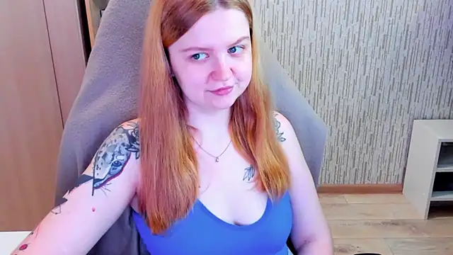 AnitaXVine online show from May 8, 7:52 pm