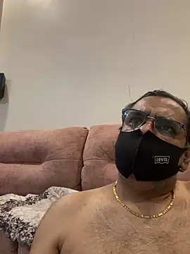 maleattention online show from May 1, 4:22 pm