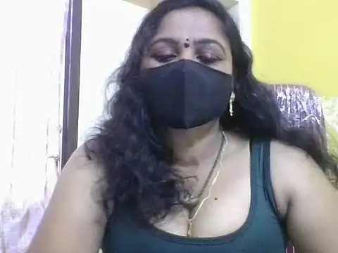 anu-reddyy online show from April 19, 4:34 am