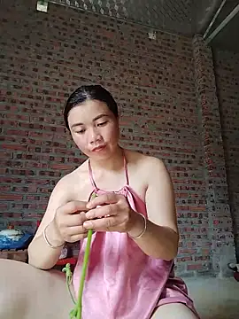 lovely-742 online show from June 2, 3:52 am
