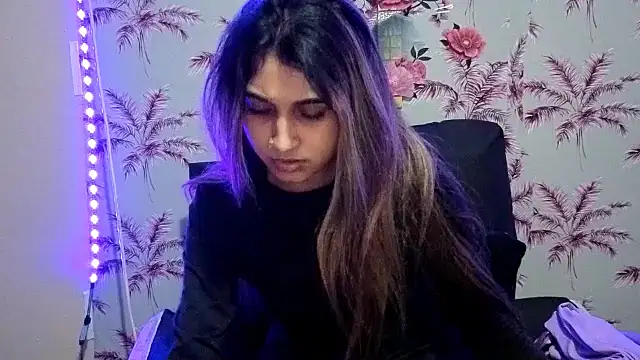 Snapshot of Amber_Rose06 chatting on June 16, 4:37 am Amber Rose06 online show from June 16, 4:37 am